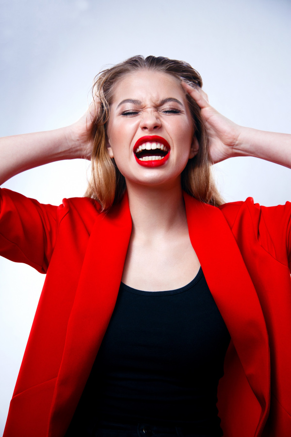 ПОИСК РАБОТЫ. Как фото в резюме влияет на карьеру? - Новости Fashion Box – фото № 1