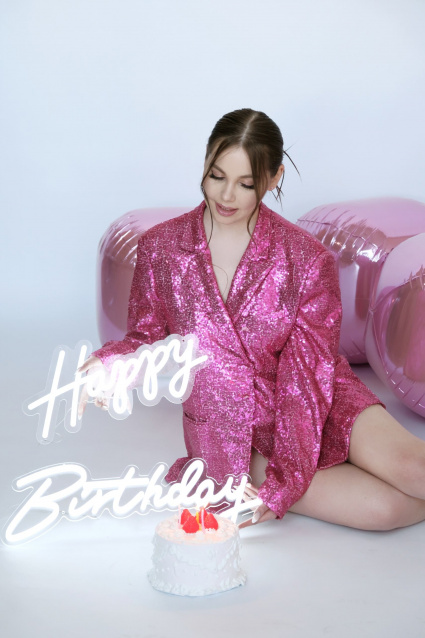 Заказать фотосессию в студии для именинника от сети фотостудий Fashion Box в Челябинске 

 – фото № 14