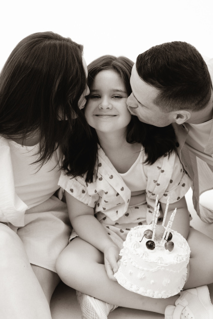 Заказать фотосессию в студии для именинника от сети фотостудий Fashion Box в Челябинске 

 – фото № 5