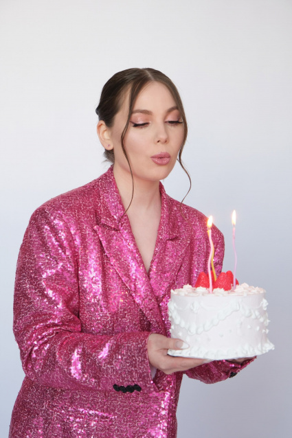 Заказать фотосессию в студии для именинника от сети фотостудий Fashion Box в Челябинске 

 – фото № 12