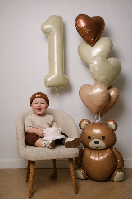 Заказать фотосессию в студии для именинника от сети фотостудий Fashion Box в Челябинске 

 – фото № 6